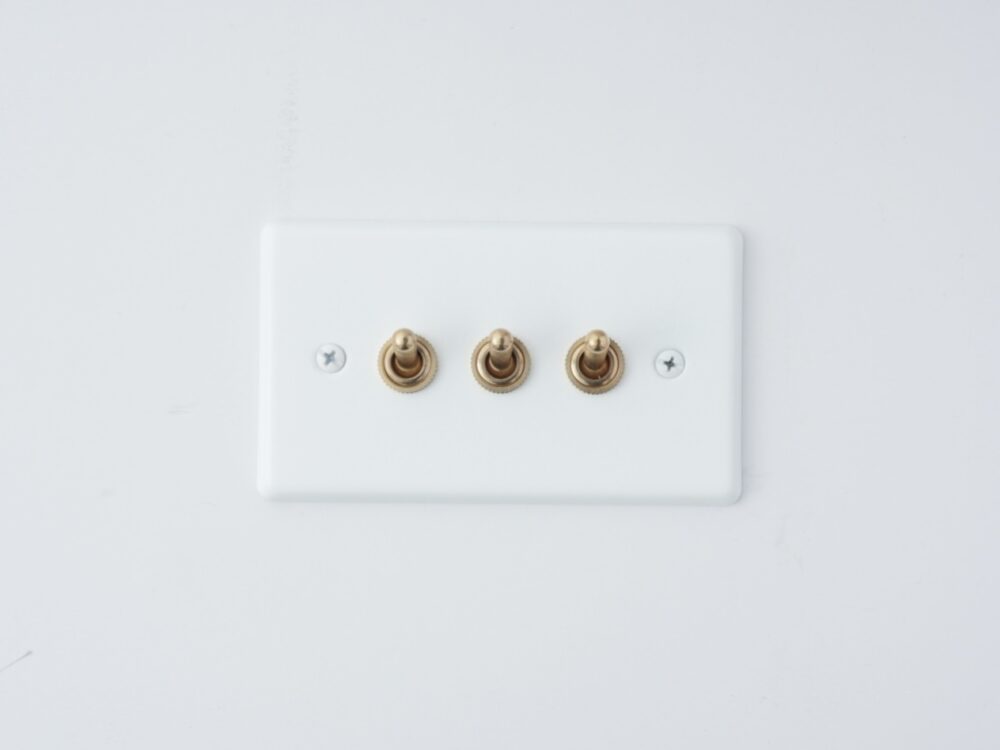 switchpapa消光霧白復古黃銅開關系列