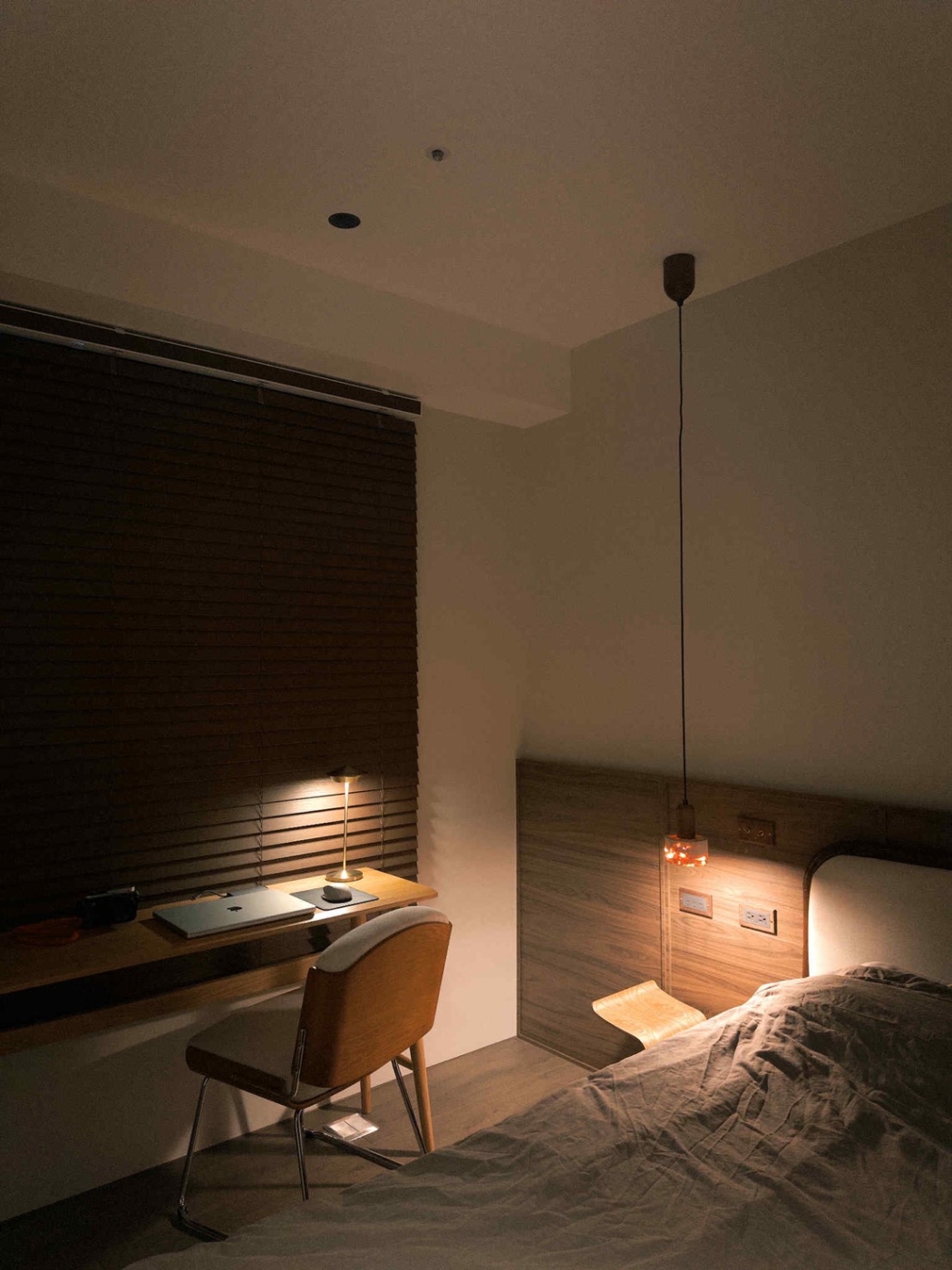 switchpapa黑胡桃木框GLATIMA系列開關插座