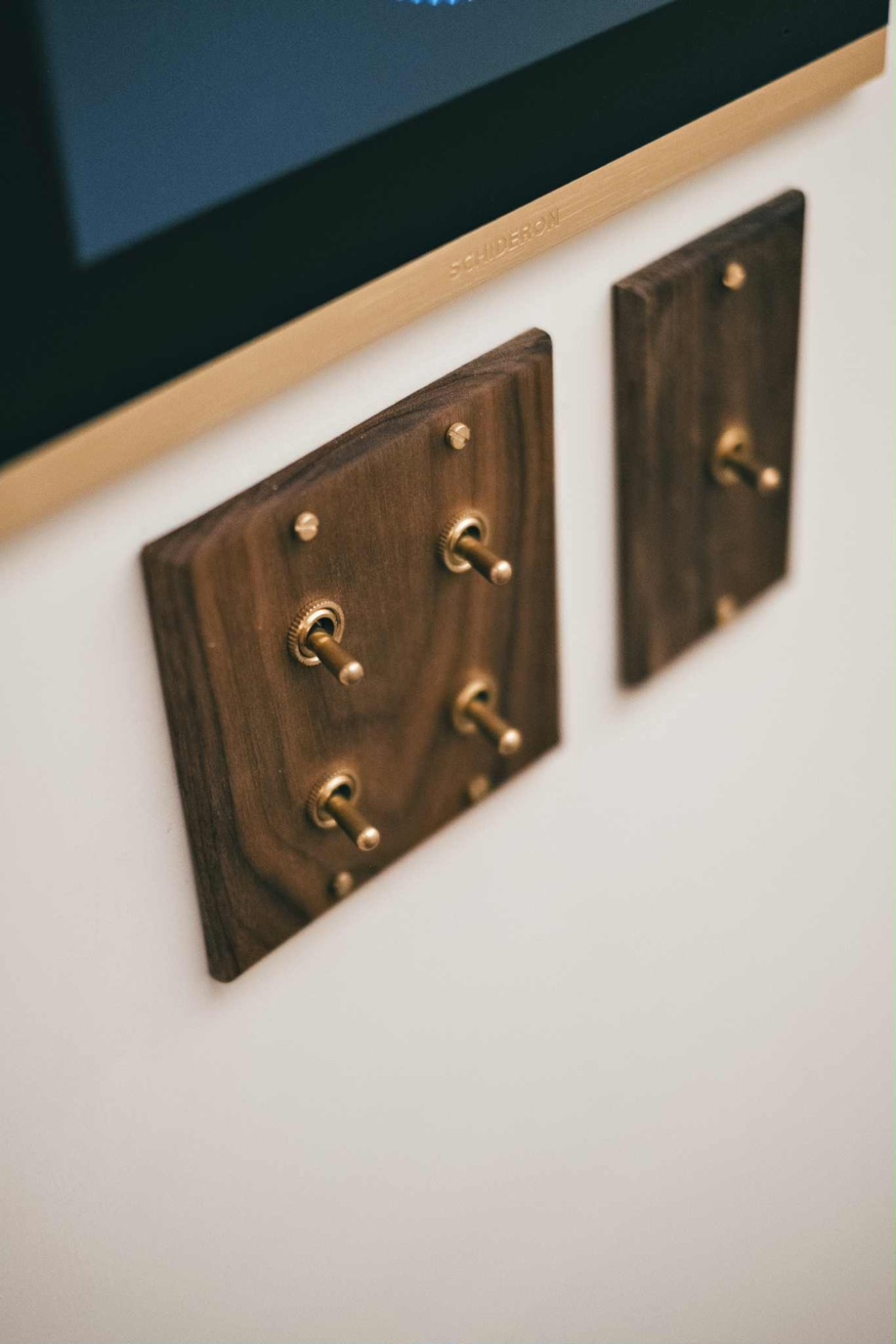 switchpapa黑胡桃木復古黃銅開關系列