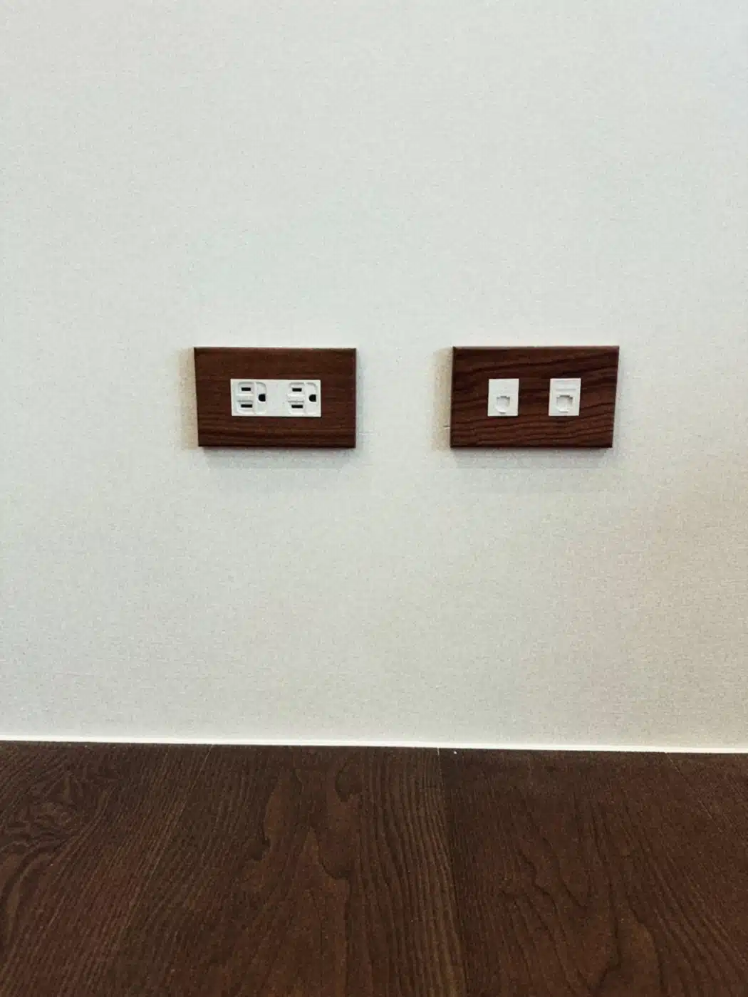 S__132194314_0 switchpapa 黑胡桃木 星光全系列直上實木框