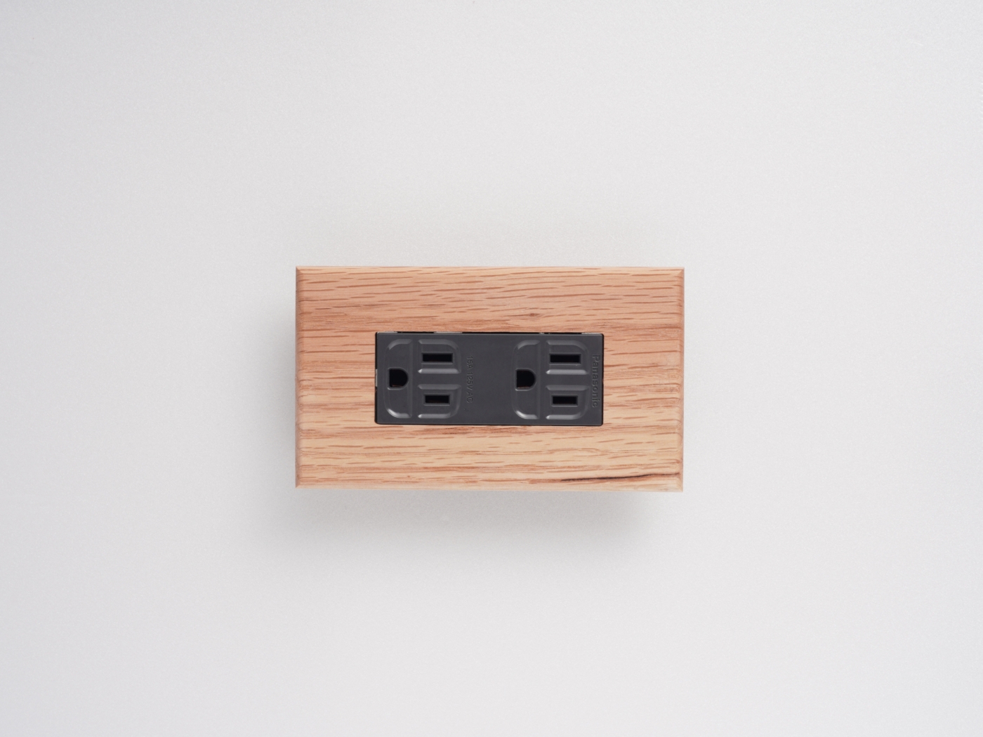 DSC00042 panasonic,so-style,霧灰插座