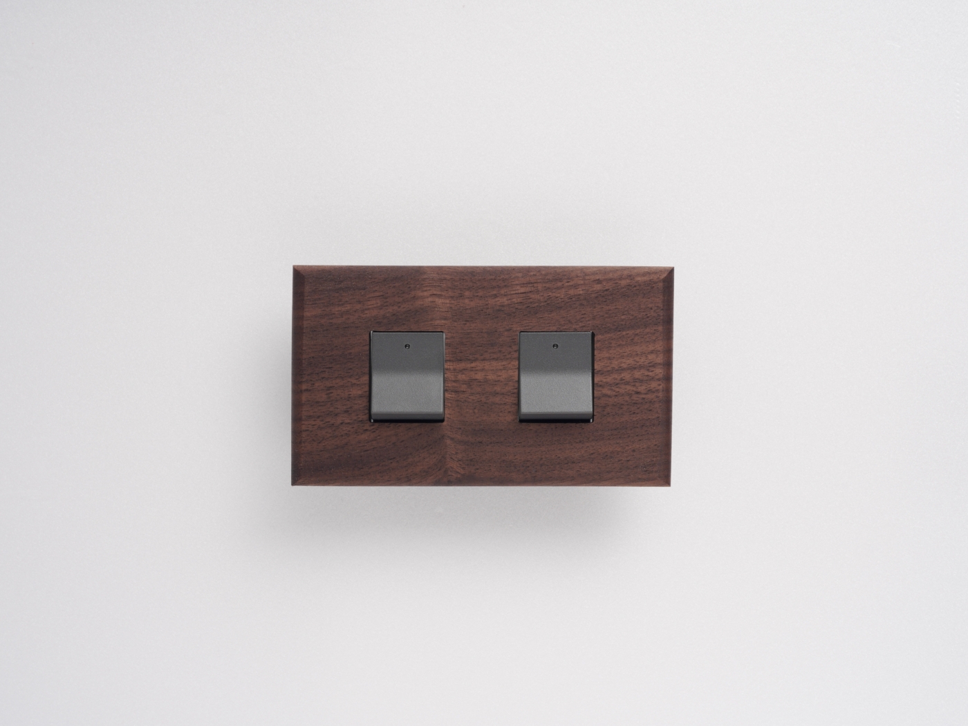 panasonic，so-style，帶燈開關，黑胡桃木