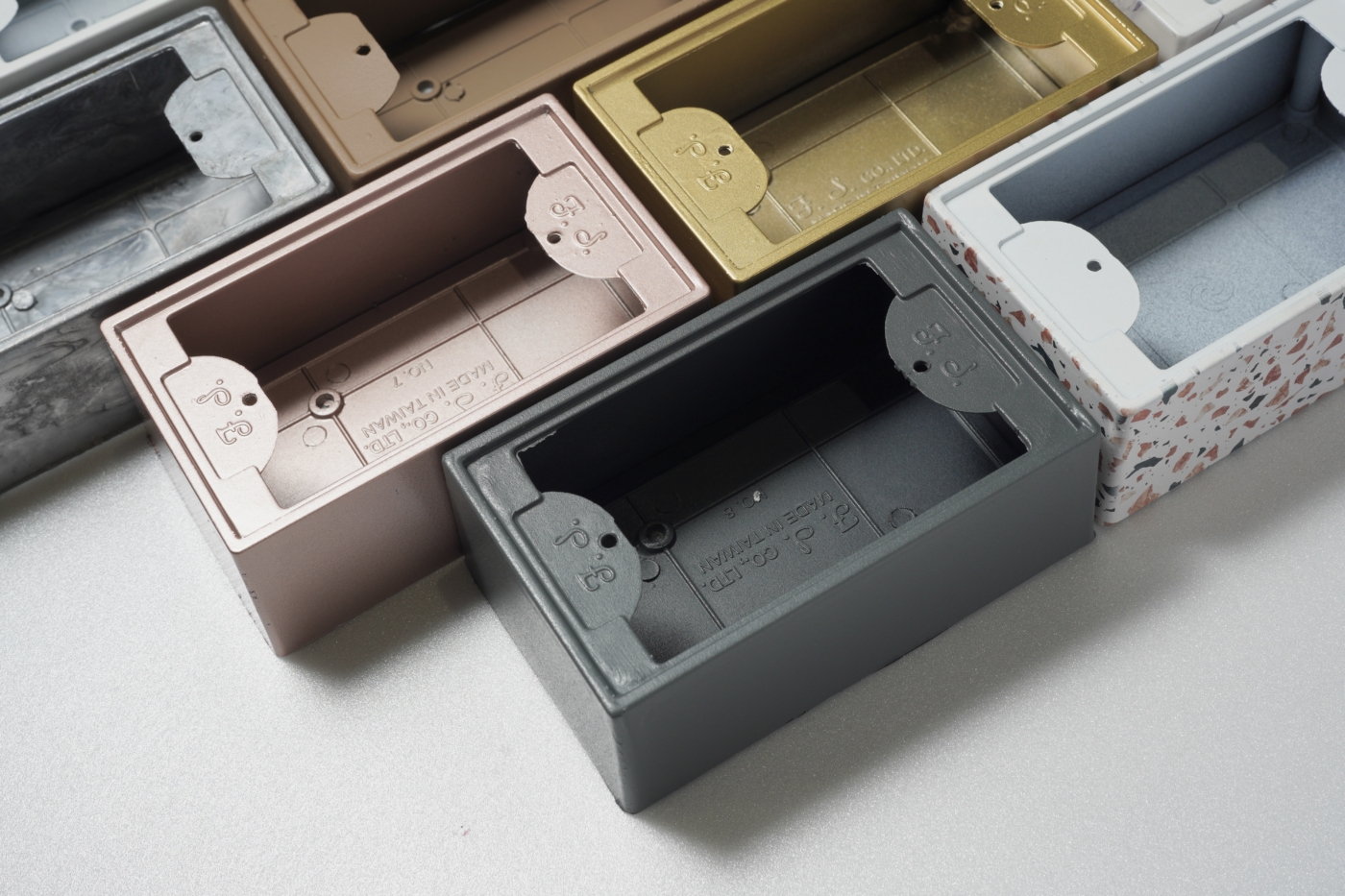 switchpapa 全系列一聯鋁製明盒
