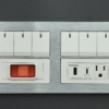 DSC00626 鋁合金陽極鈦灰Glatima螢光3開/3開/緊急壓扣/typeC+USB加插座